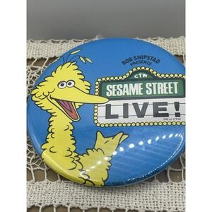 Vintage 1980 Sesame Street LIVE Big‎ Bird Blue 3.5" Button Pin Muppets Inc. CTW